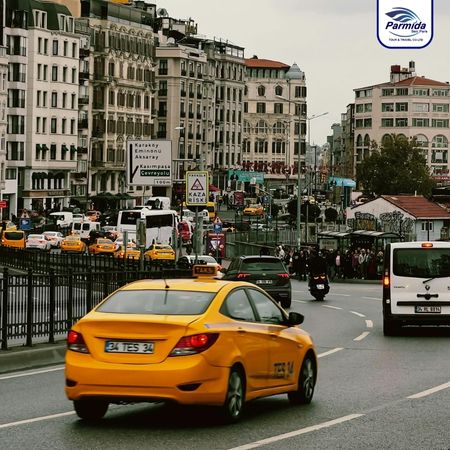 تاکسی استانبول.jpg